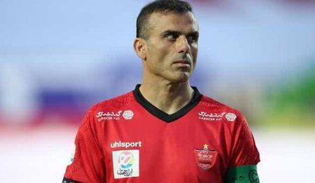 سوپرمن برگشت تا پرسپولیس کلین‌شیت کند/عکس