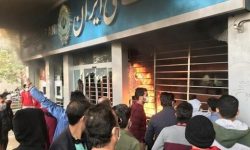 هشدار نماینده اصولگرای مجلس : سال ۱۴۰۱ شاهد شورش‌های عظیم اجتماعی خواهیم بود