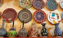 مدیرعامل شرکت مادر تخصصی توسعه ایرانگردی و جهانگردی از برگزاری ششمین جشنواره صنایع دستی و هنرهای سنتی فجر خبر داد