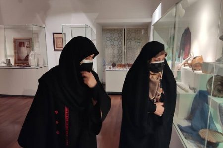 تاکید قیومی بر حمایت ویژه از هنرمندان صنایع دستی