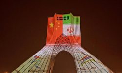 نمایش پرچم چین بر فراز میدان آزادی چرا کار غلطی بود؟