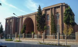 اینستاگرام موزه ایران باستان را با موزه لوور پاریس مقایسه و تعجب کنید