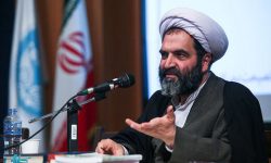 سروش محلاتی: کدام فقیهی فتوا داده عکس روی سنگ قبر باید محجبه باشد؟ / بخشی از نهی از منکرهای امروز، مصداق منکر است