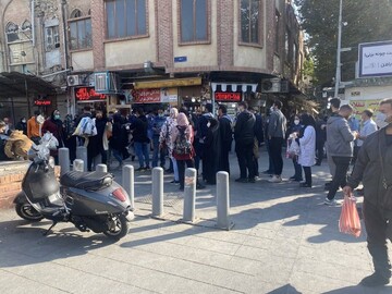 عکسی از بازار تهران در سال ۱۳۳۵ خورشیدی
