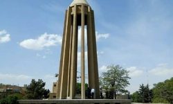 آرامگاه ابن‌سینا، یک قرن قبل این شکلی بود/ عکس