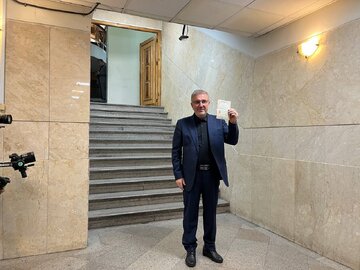 انصراف داوود منظور از ادامه حضور در انتخابات ریاست جمهوری /او ردصلاحیت شد یا کنار کشید؟