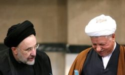 حمایت تمام قد باهنر از عملکرد سیدمحمد خاتمی در دولت دومش /بهترین وضعیت اقتصادی را در دولت دوم هاشمی و خاتمی شاهد بودیم