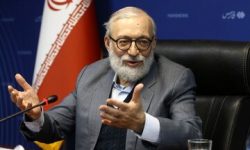 جواد لاریجانی با تحلیل های سطحی در باره مسائل داخلی و خارجی دنبال چه هدفی است؟