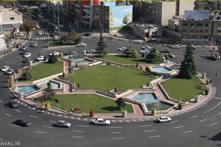 رونمایی از مجسمه ۱۶ متری میدان ونک