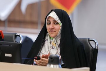 بهروزآذر: استعلام دولت برای موتورسواری زنان؛ منع قانونی ندارد